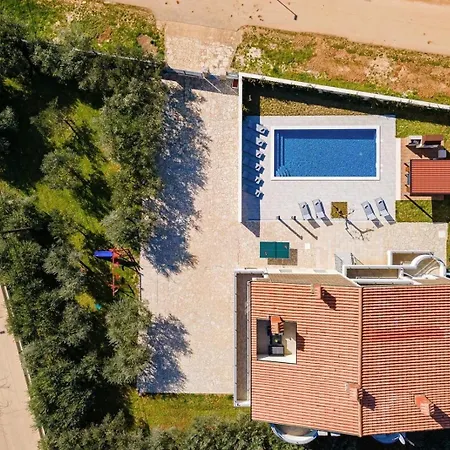 Holiday home Fuer 12 Personen In Fazana-surida, Istrien Istrische Riviera
